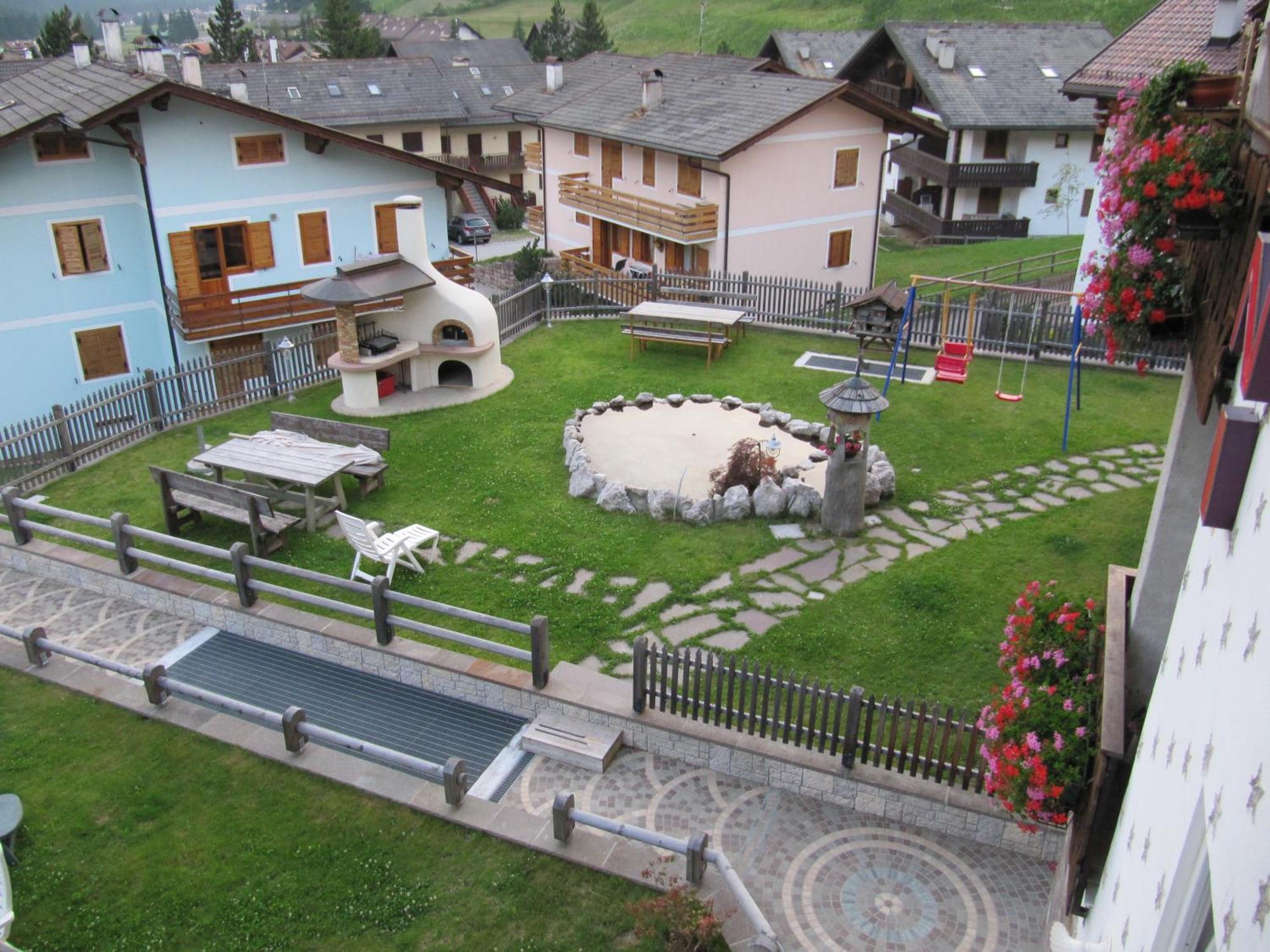 Garni Villa Cecilia Mazzin Kültér fotó