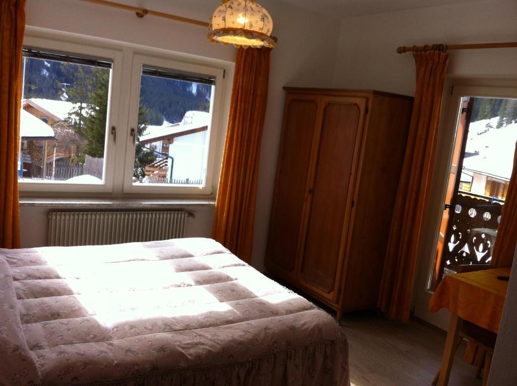 Garni Villa Cecilia Mazzin Szoba fotó